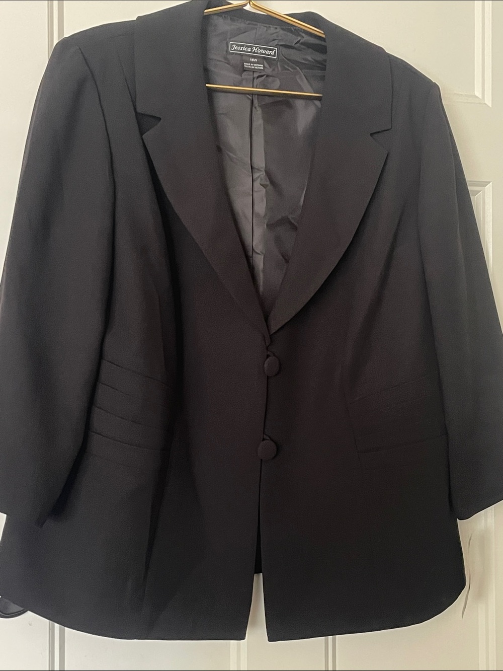 Jessica Howard Black Women's Tailored Blazer with Notch Lapel
